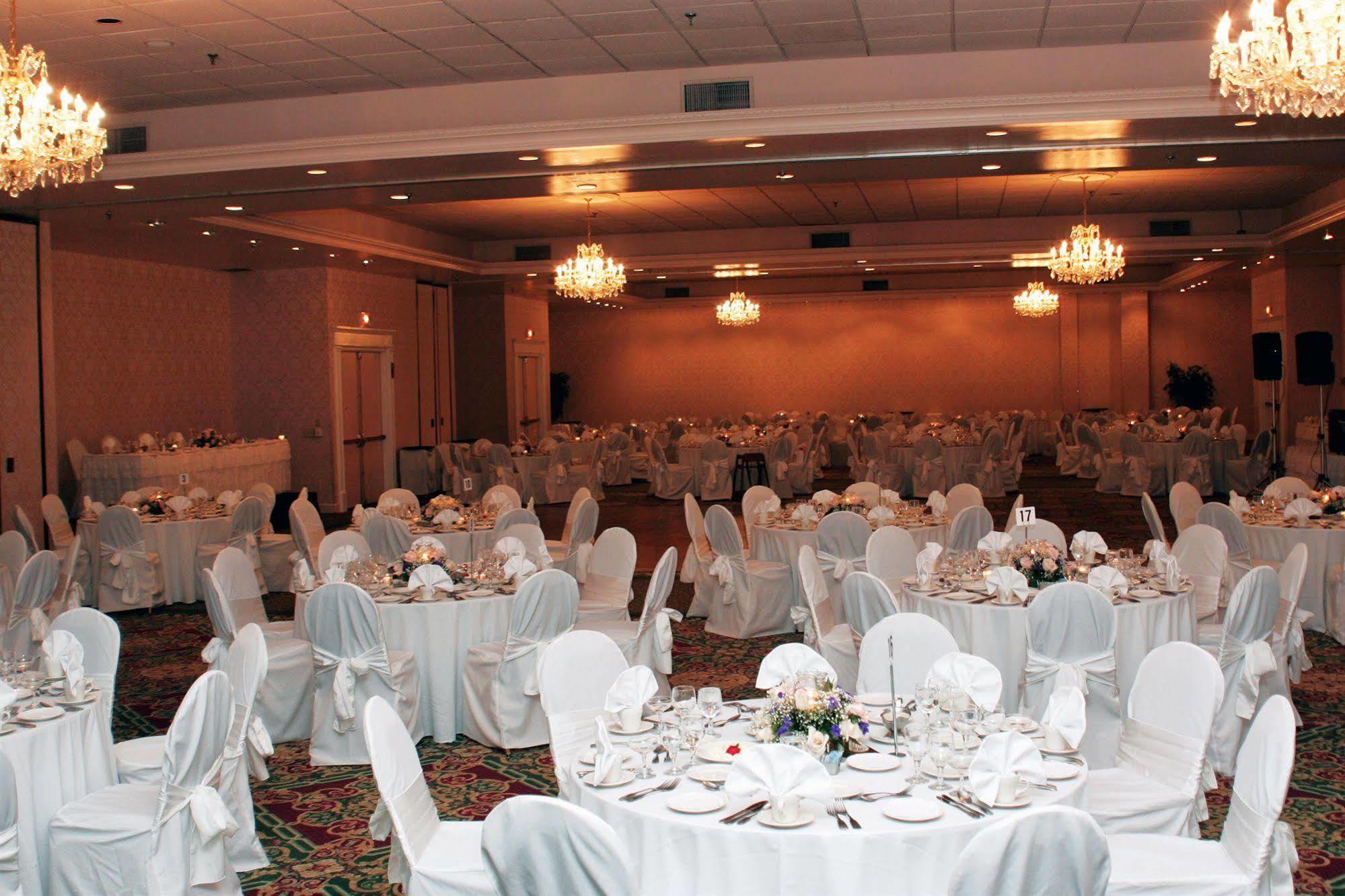 Westford Regency Inn & Conference Center Exterior foto